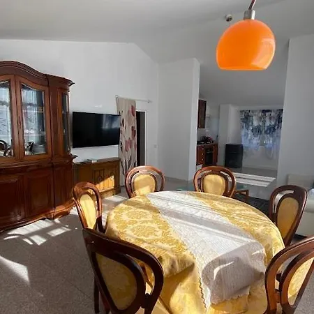 Casa Maria Della Rocca * Rocca D'Arce